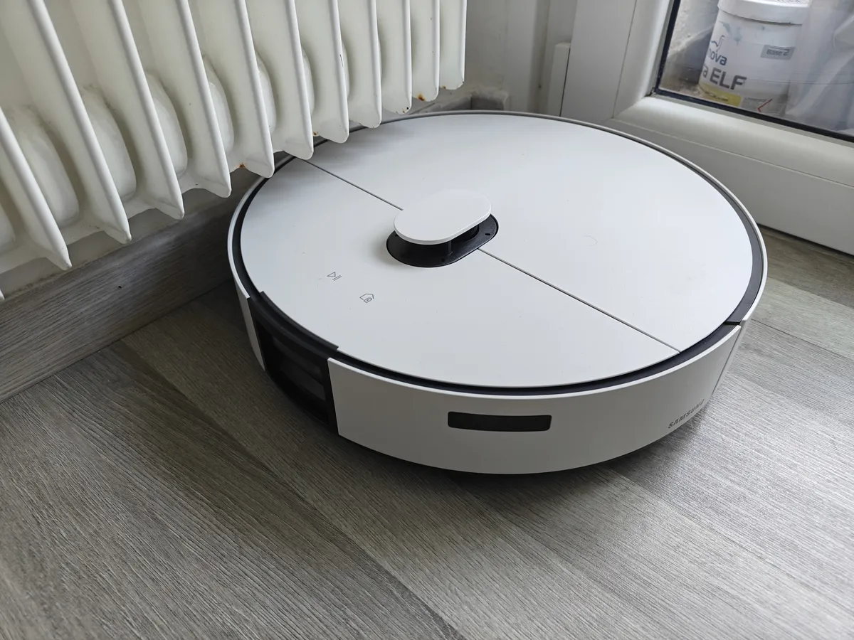 Recensione Recensione Samsung Jet Bot Combo AI: Vapore e AI per la Pulizia