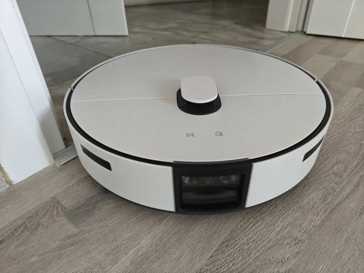 Recensione Recensione Samsung Jet Bot Combo AI: Vapore e AI per la Pulizia