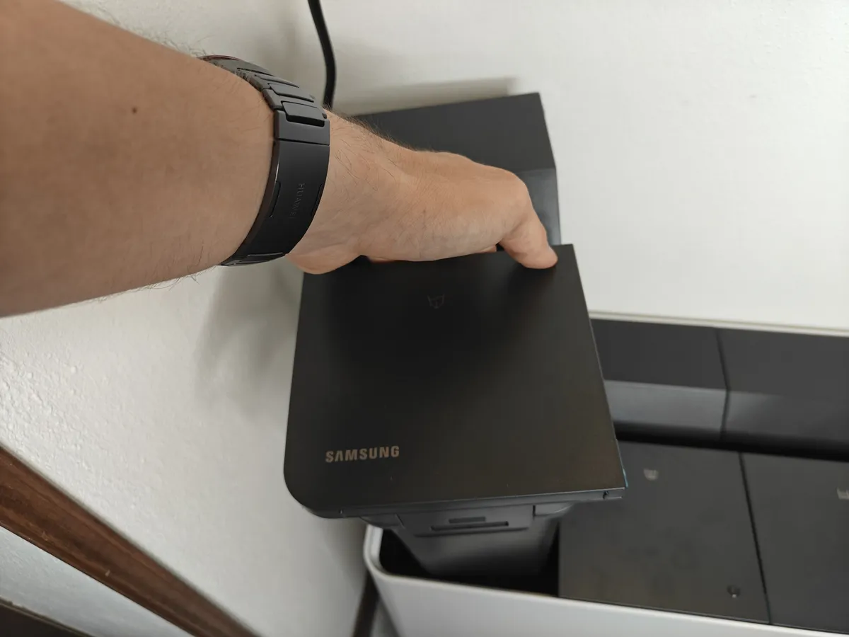 Recensione Recensione Samsung Jet Bot Combo AI: Vapore e AI per la Pulizia