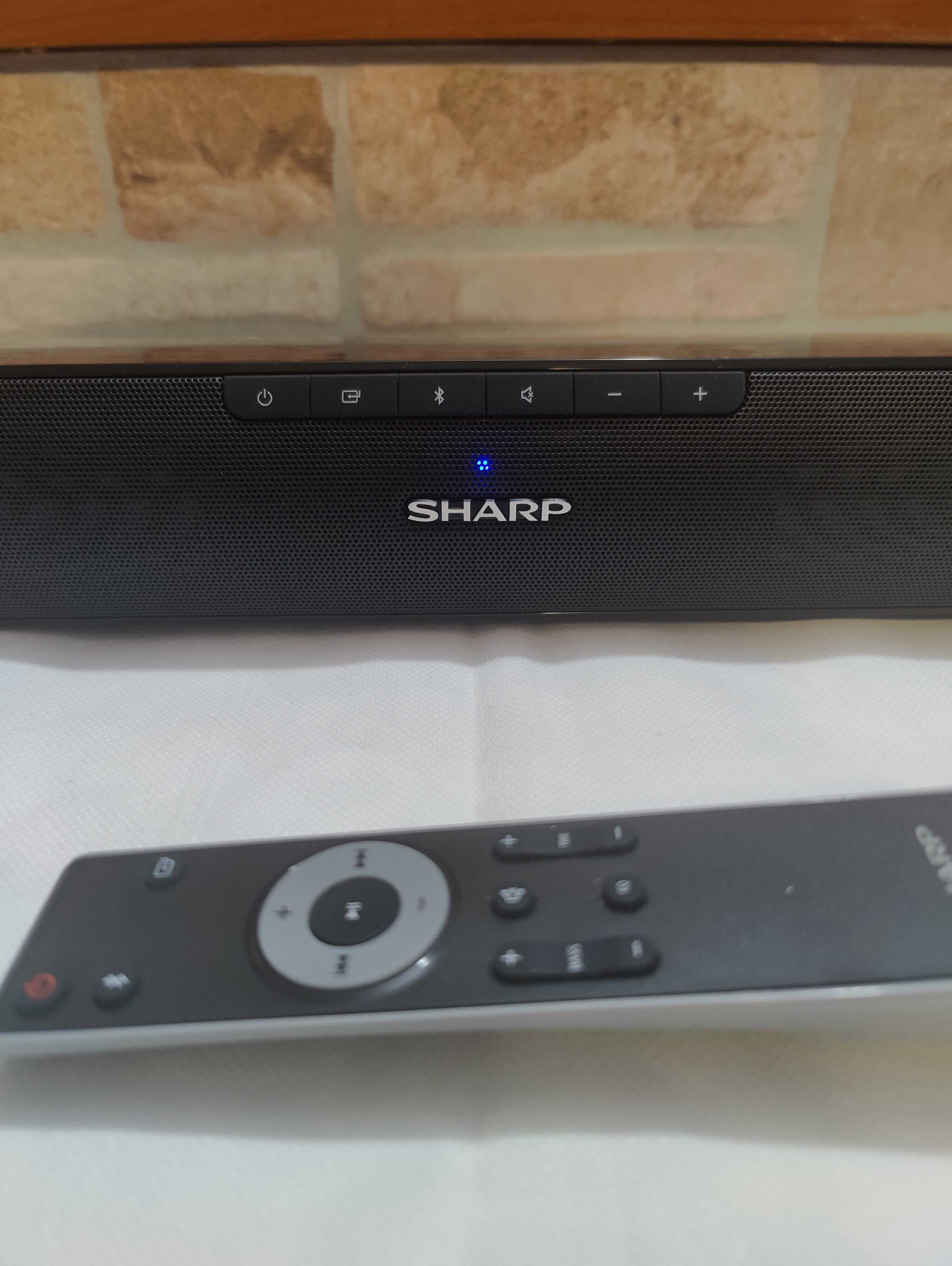Recensione Sharp HT-SB100: soundbar economica e compatta per la TV