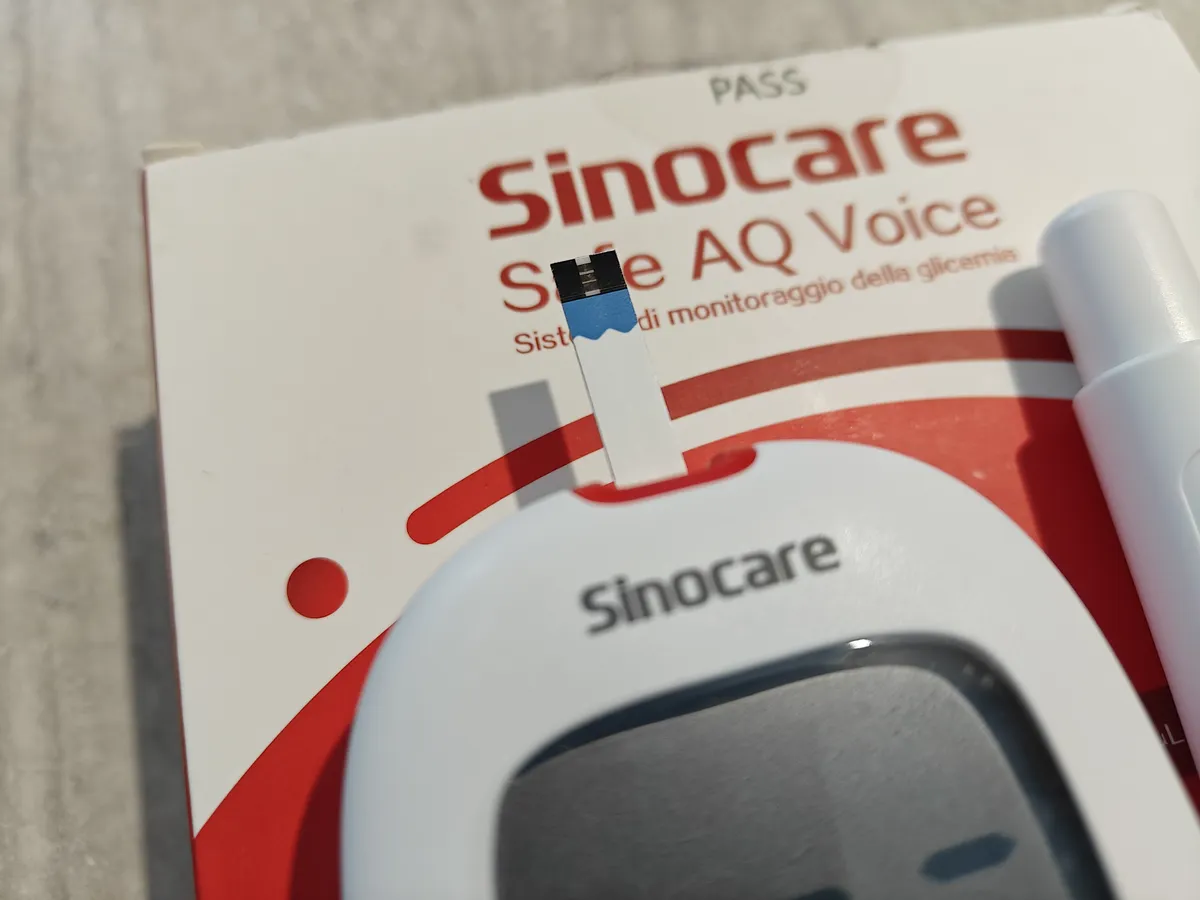 Recensione Recensione Sinocare Safe AQ Voice: kit glicemia semplice e vocale