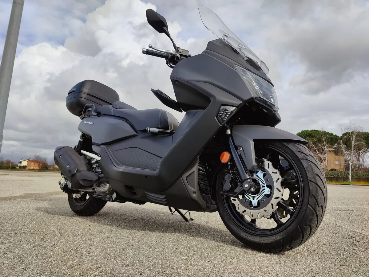 recensione-sym-maxsym-400
