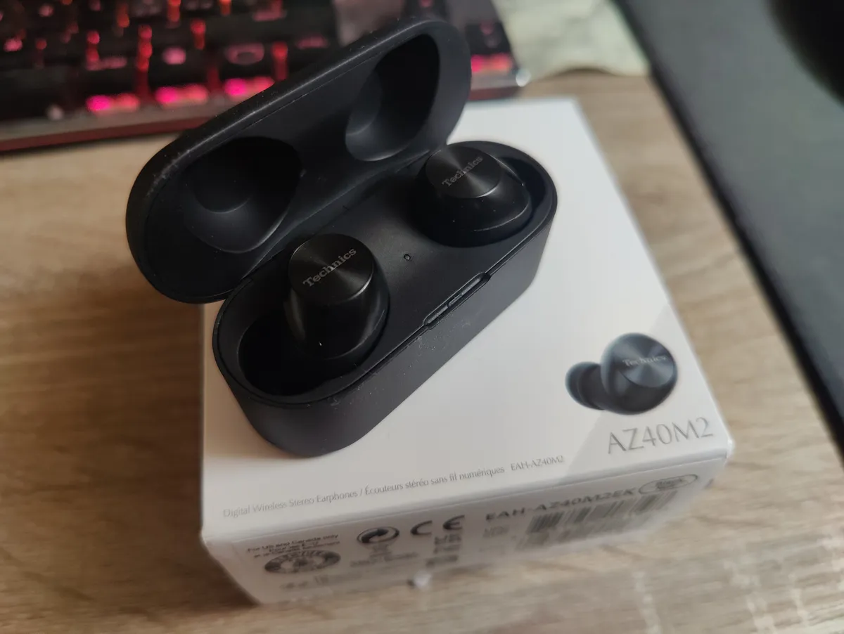 Recensione Recensione Technics AZ40M2: auricolari TWS Hi-Res con Multipoint a 3 dispositivi