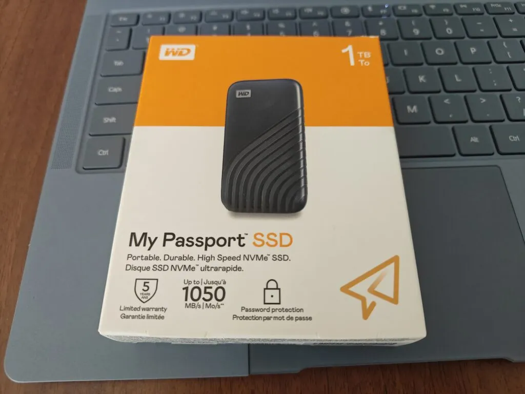 Recensione Recensione WD My Passport SSD 1TB: Velocità NVMe e Design Tascabile