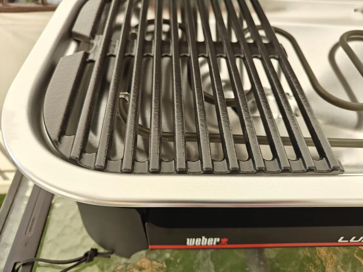 Recensione Weber Lumin Compact: il barbecue elettrico da balcone