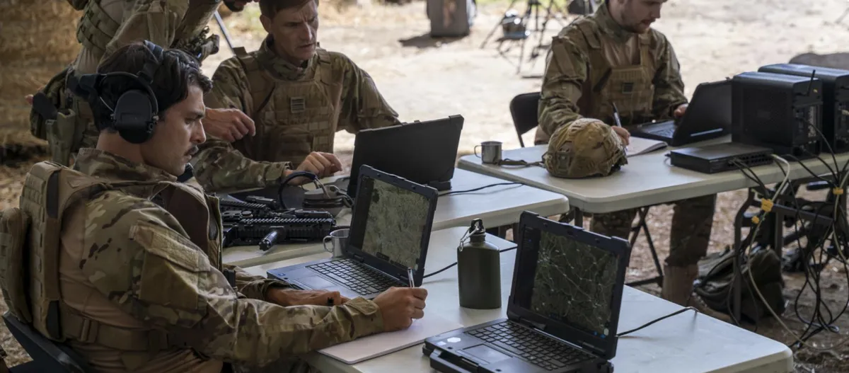 Thales HexaForce: il comando di nuova generazione per la NATO